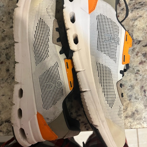 Womens 9.5 Distressed Cloudrift Breathable Running Jogging Walking Shoes - Picture 3 of 5